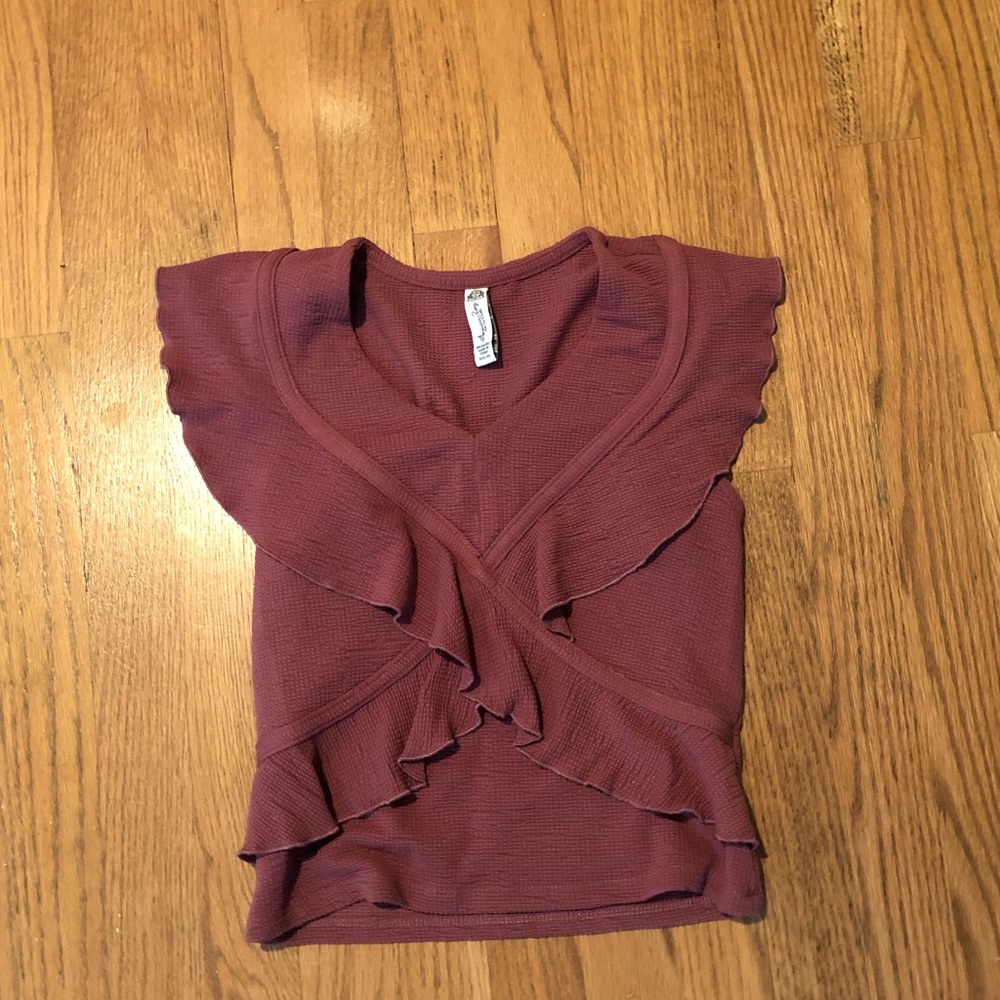 Cute dusty rose top size xs.